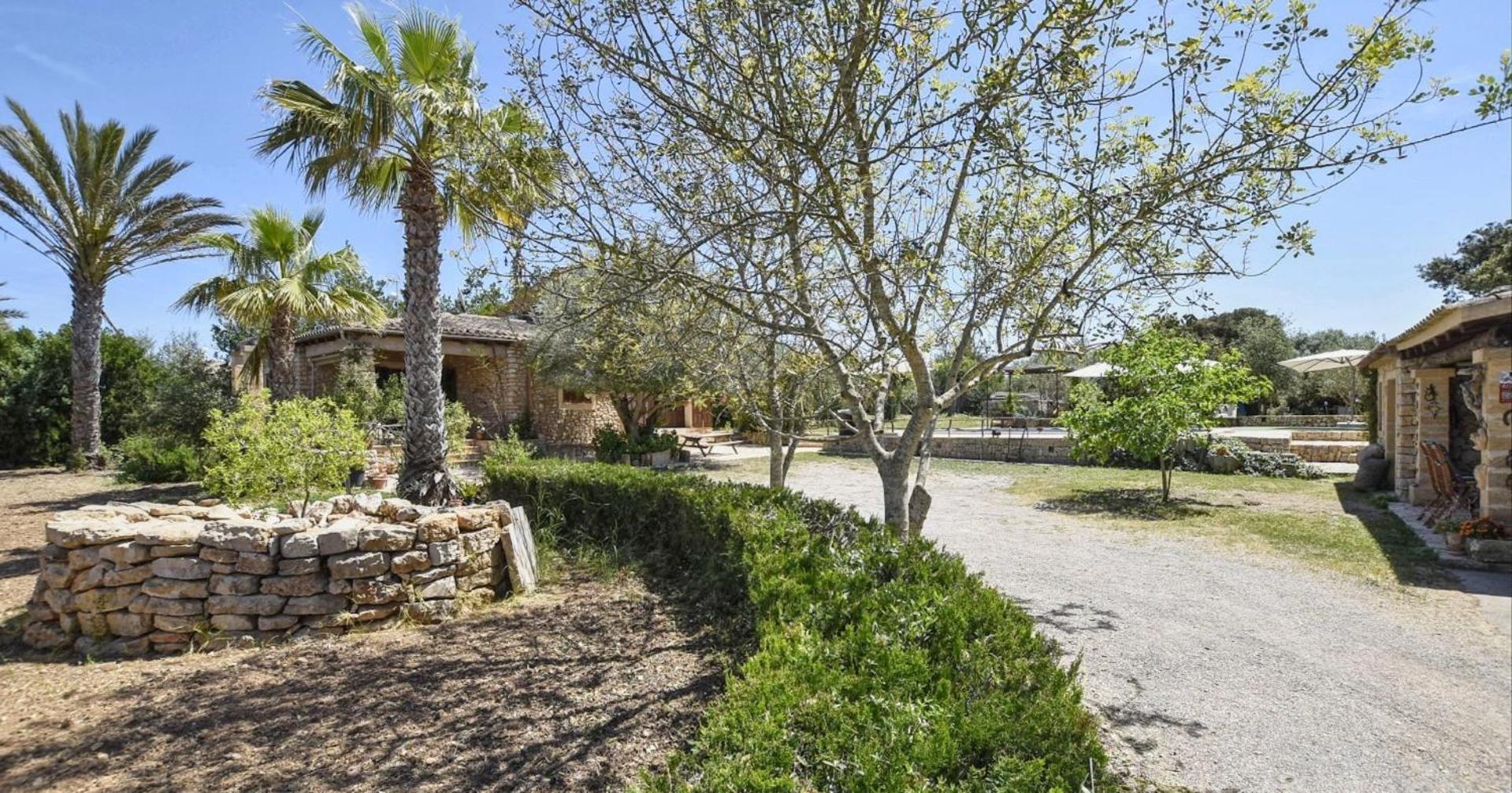 Villa Rotana Casa Alba Manacor (Mallorca)